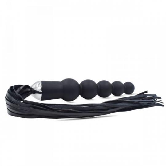 Fallo dildo anale in silicone con frusta bondage fetish